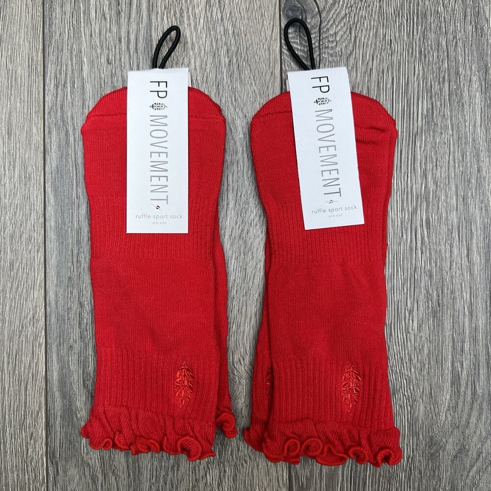 2 Pack Free People Movement Red Ruffle Sport Socks Winterberry $18